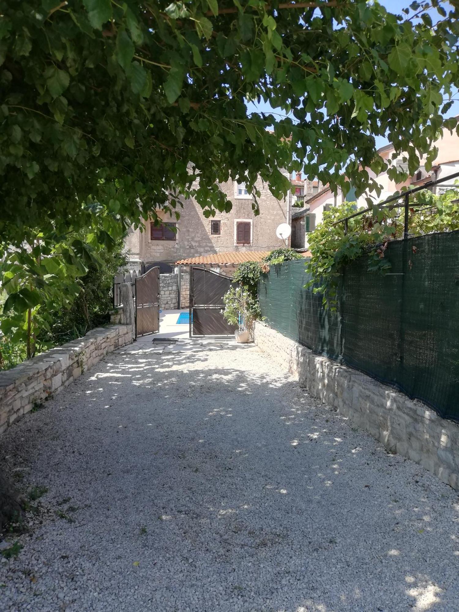 Lory Sveti Lovrec Pazenaticki Exterior foto